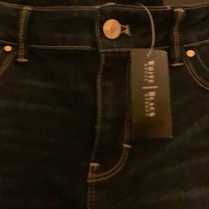 NWT White House Black Market jeans size 4 R